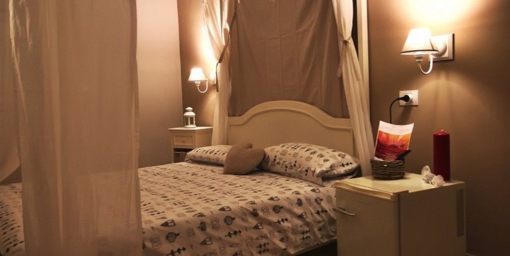 Napul'Art Bed & Breakfast Наполи Екстериор снимка