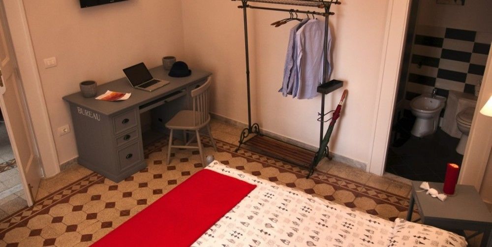 Napul'Art Bed & Breakfast Наполи Екстериор снимка