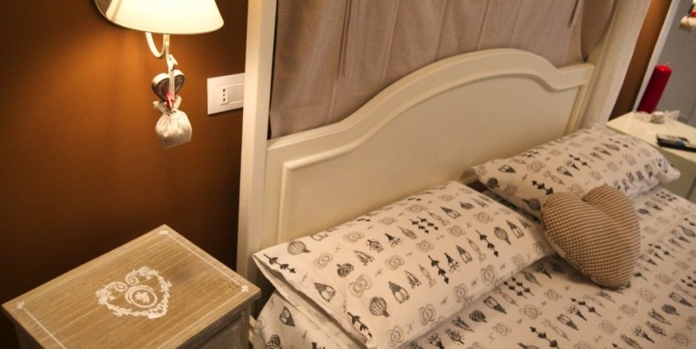 Napul'Art Bed & Breakfast Наполи Екстериор снимка