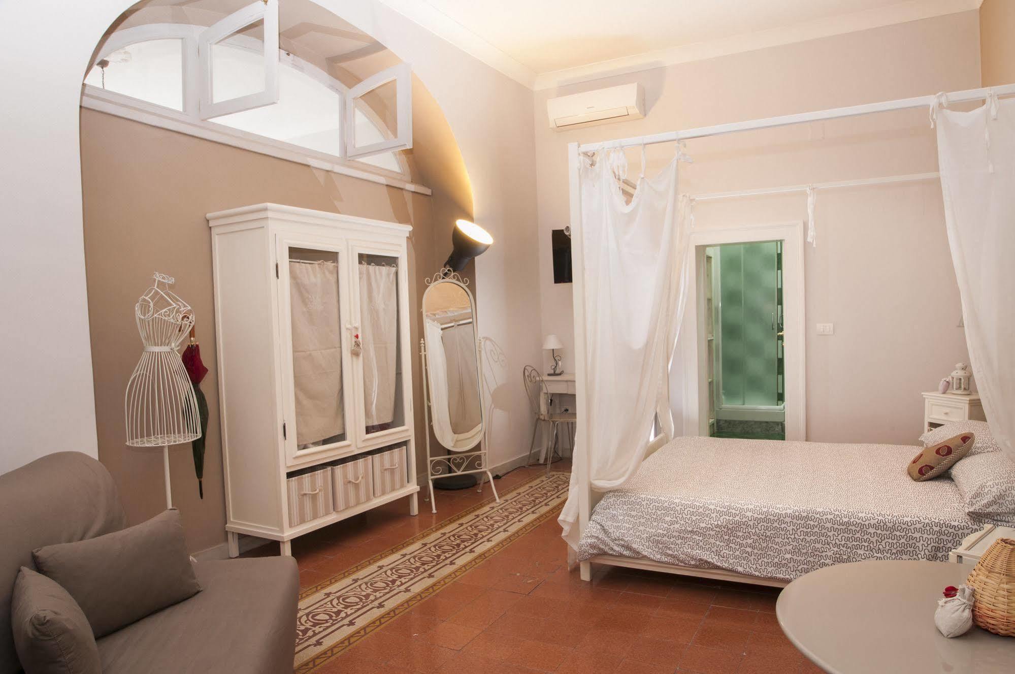 Napul'Art Bed & Breakfast Наполи Екстериор снимка