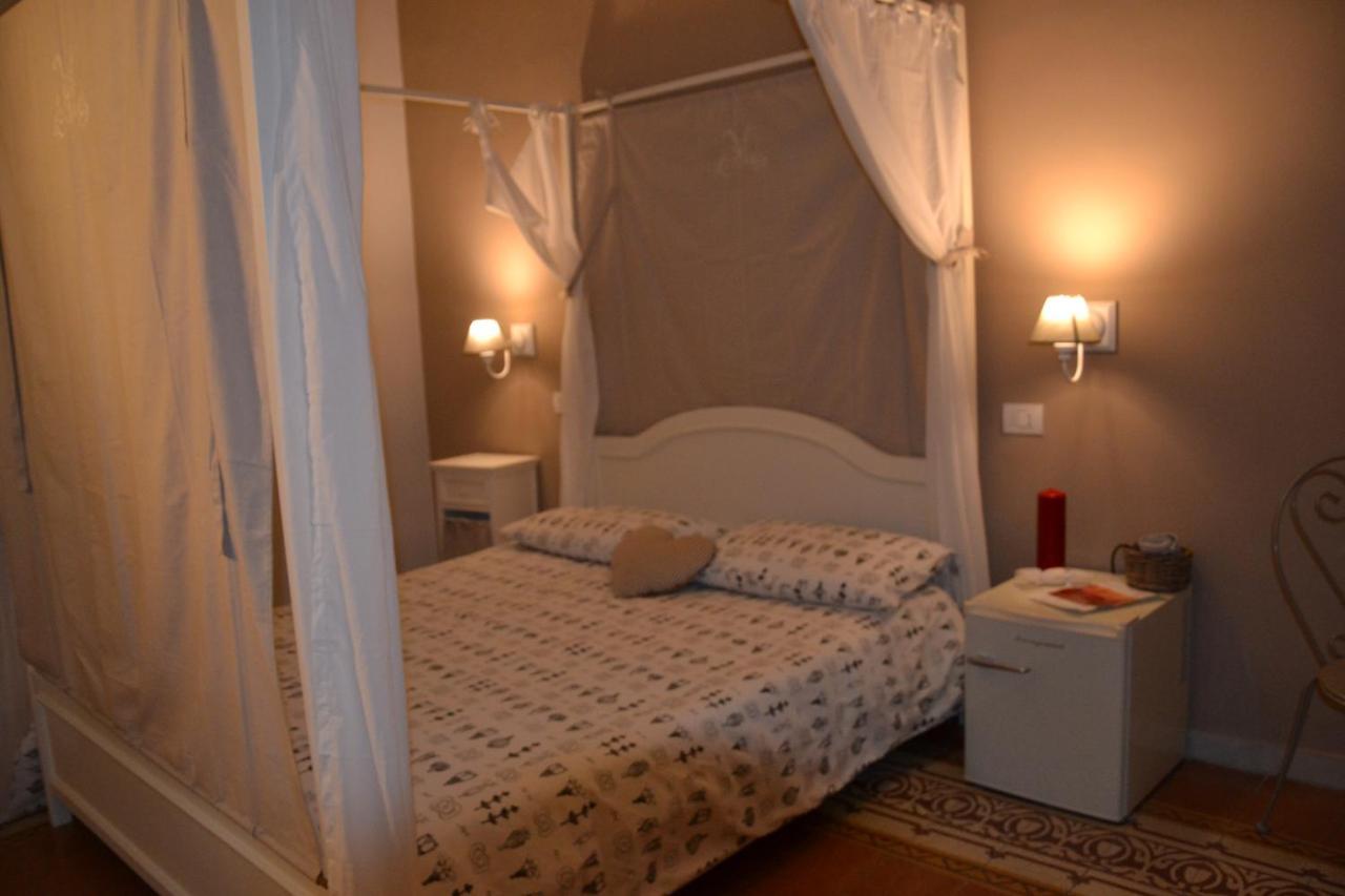 Napul'Art Bed & Breakfast Наполи Екстериор снимка
